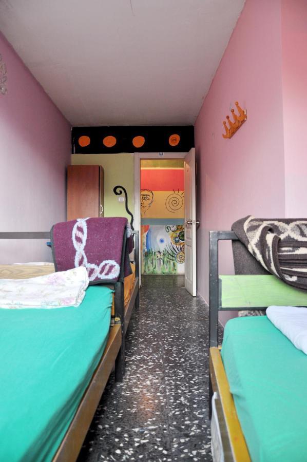 Neverland Hostel อิสตันบูล ภายนอก รูปภาพ